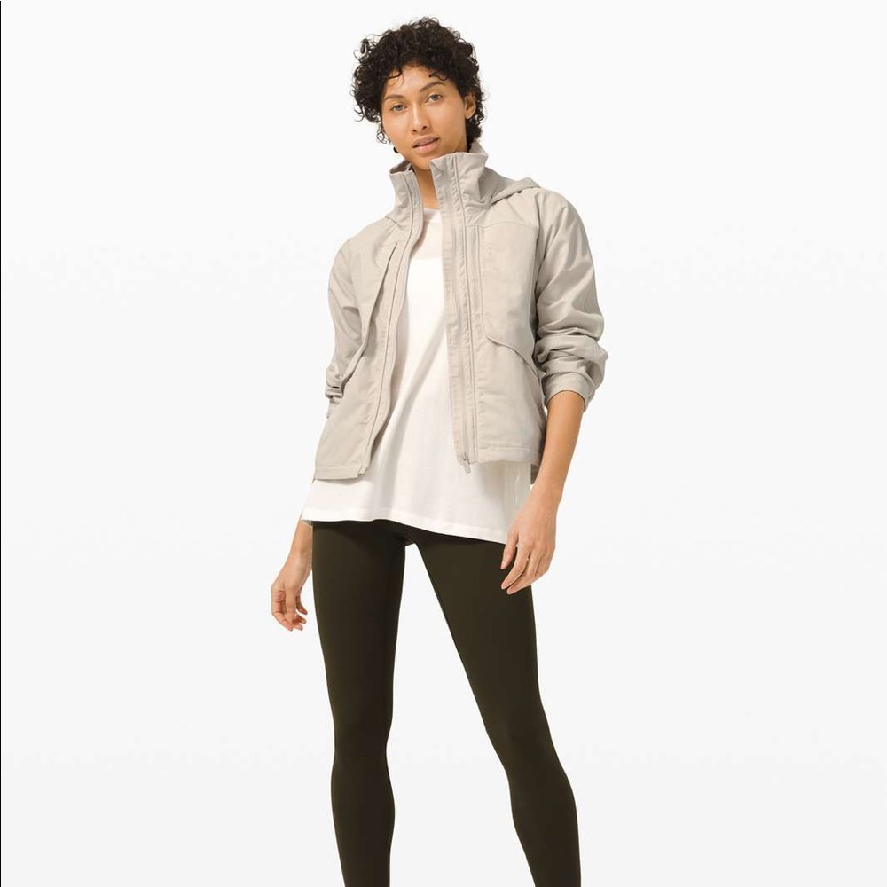 Always Effortless Jacket Lululemon 4 in Dune
